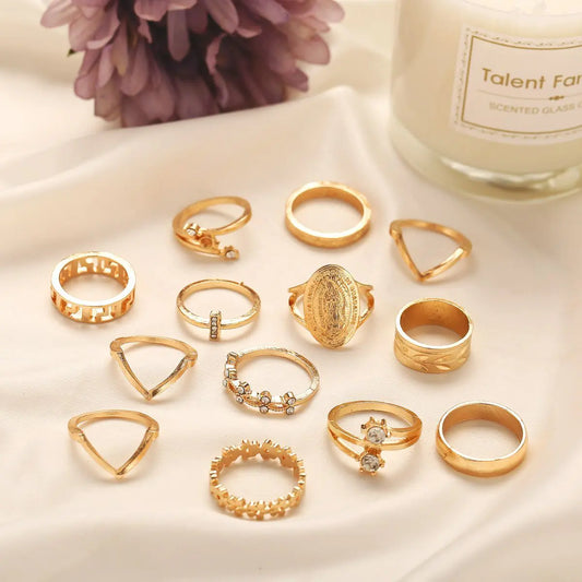 18k Gold Medallion Ring Set